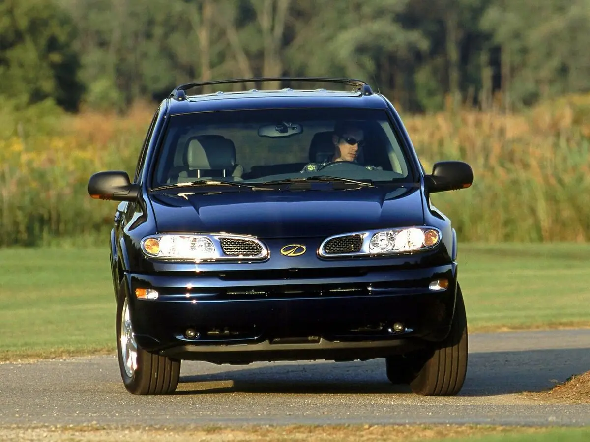 Oldsmobile Bravada III Внедорожник 5 дв. — сүрөт 3