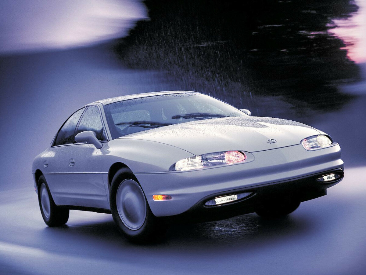Oldsmobile Aurora I Седан — фото 3
