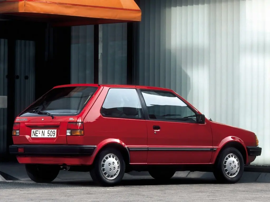 Nissan Micra I (K10) Хэтчбек 3 дв. — сүрөт 3