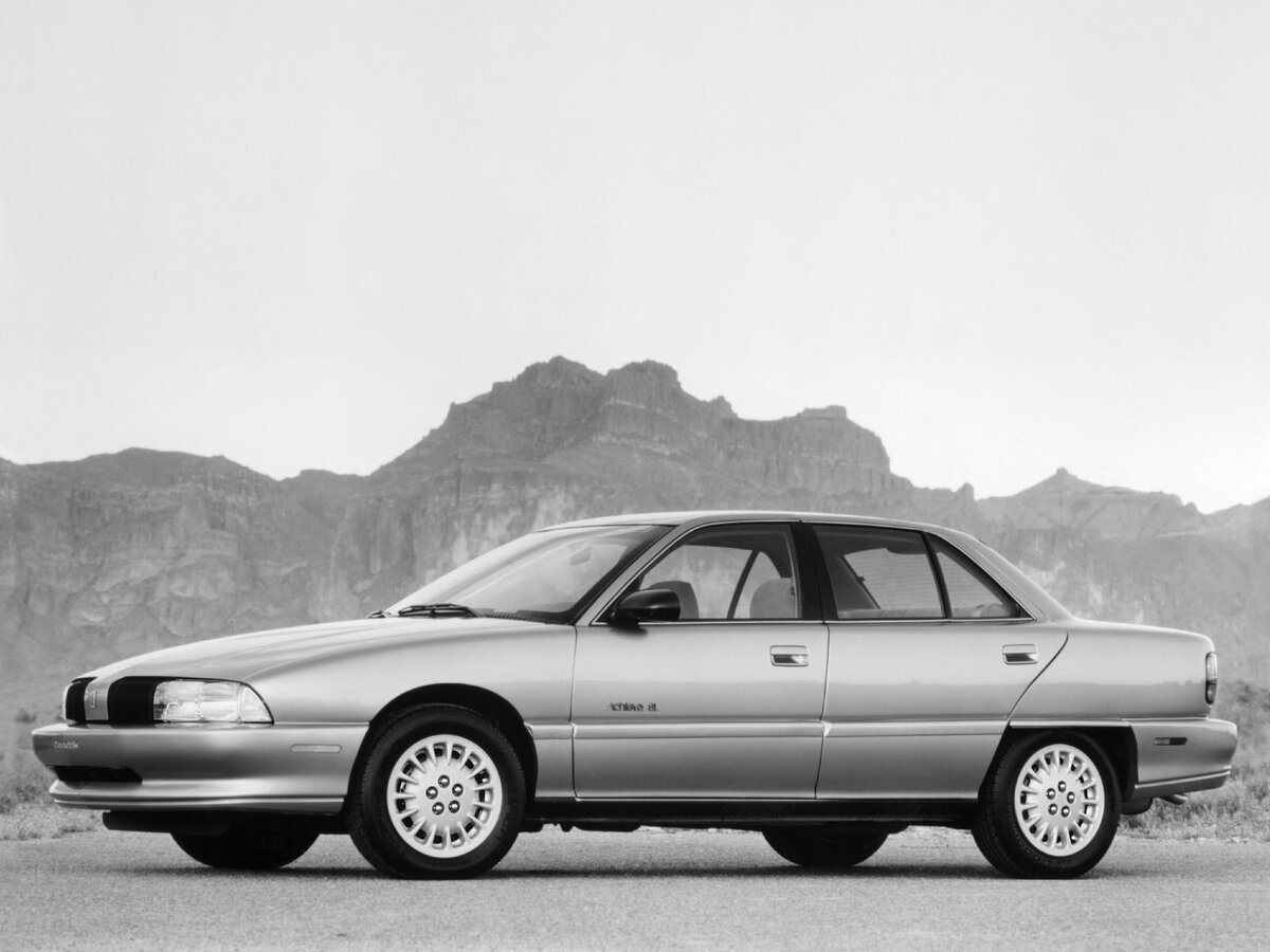 Oldsmobile Achieva 1991 – 1997 Седан — фото 2
