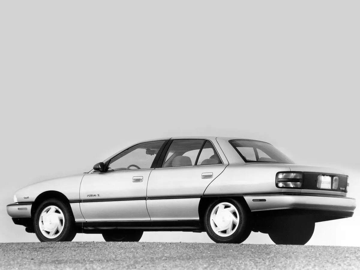 Oldsmobile Achieva 1991 – 1997 Седан — 照片 3