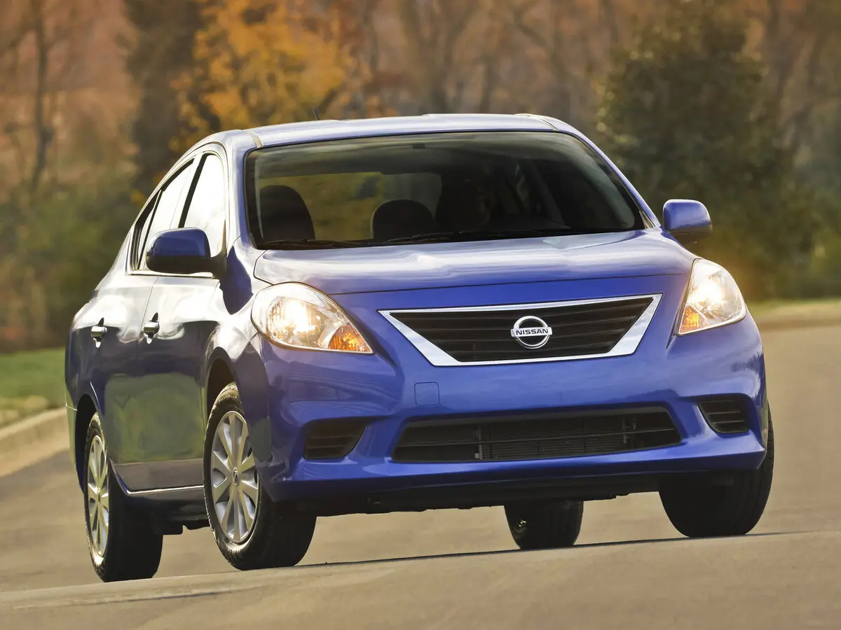 Nissan Versa II Седан — сүрөт 2