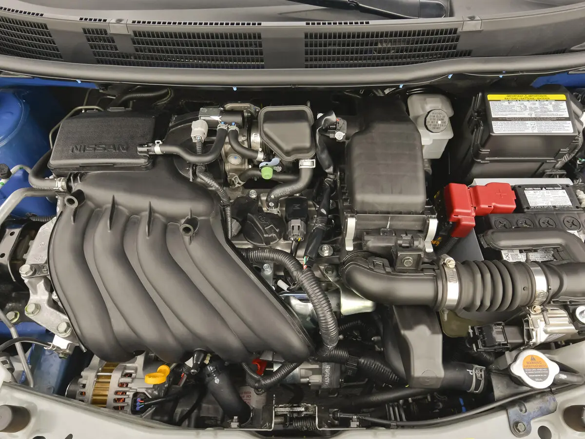 Nissan Versa II Седан — сүрөт 10