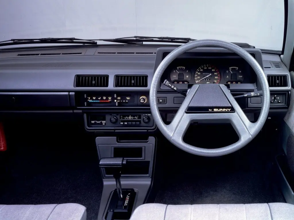 Nissan Sunny B11 Седан — photo 3