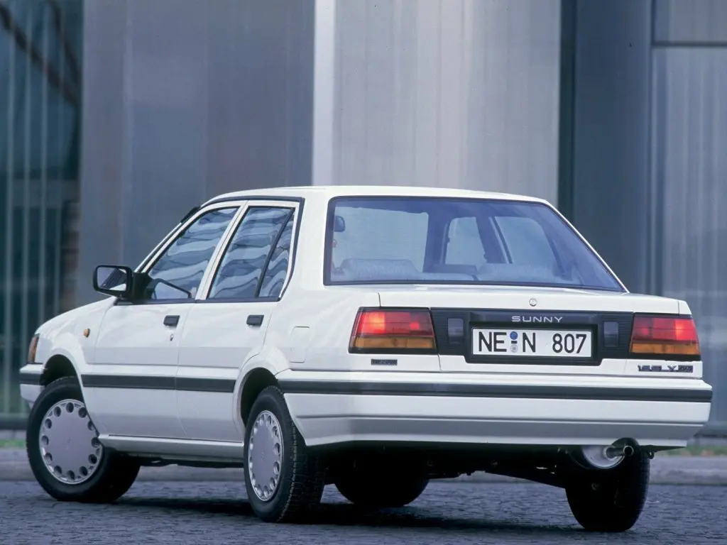 Nissan Sunny N13 Седан — сүрөт 2
