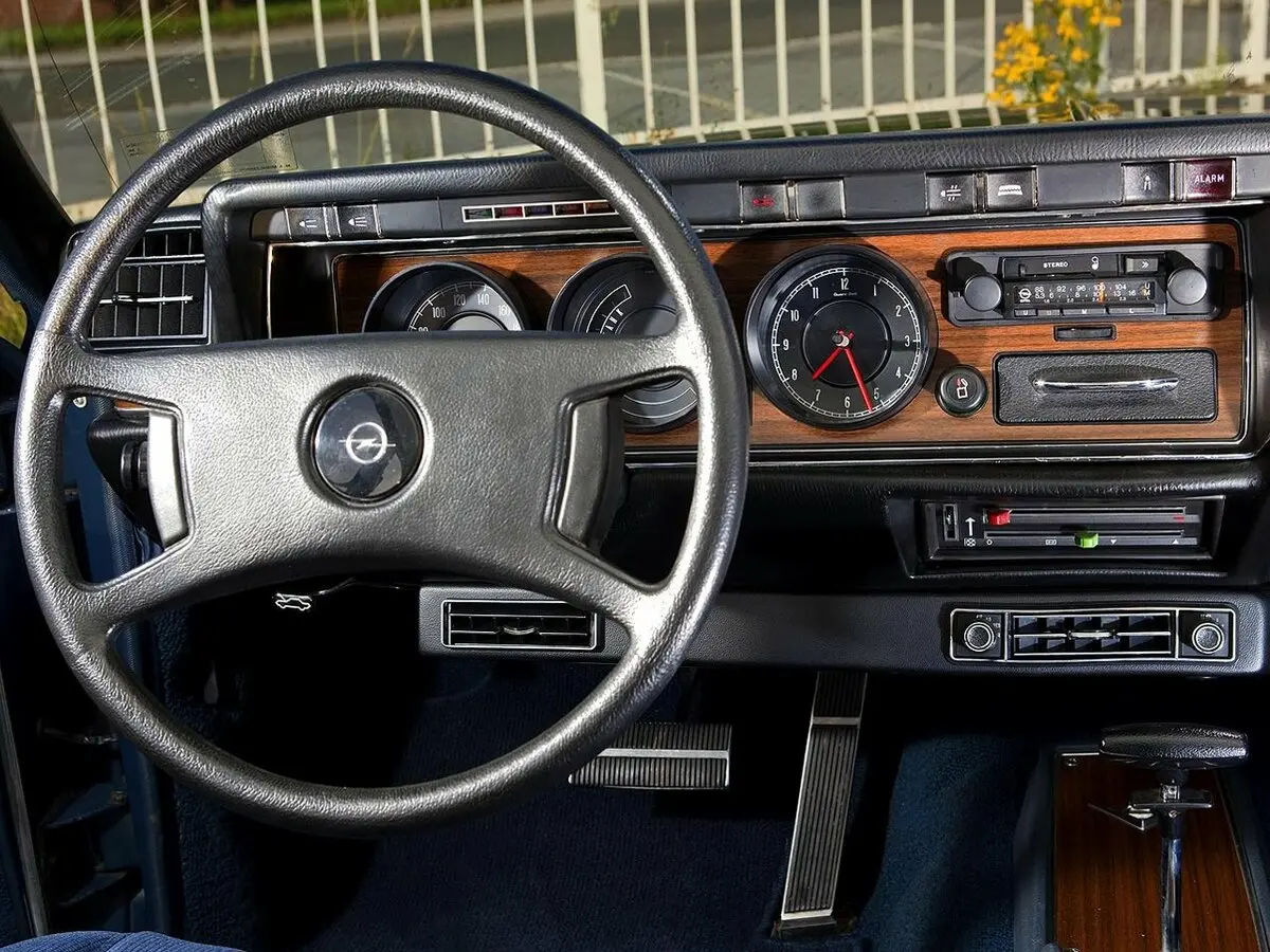 Opel Diplomat B Седан — сүрөт 6