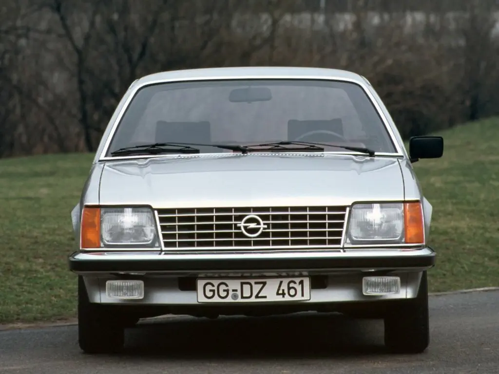 Opel Senator A Седан — photo 3