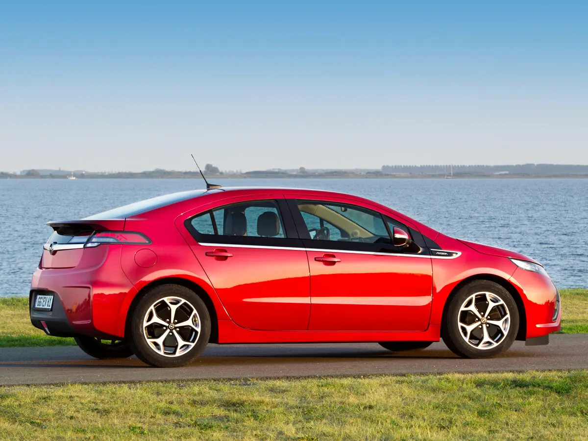 Opel Ampera I Хэтчбек 5 дв. — фото 2