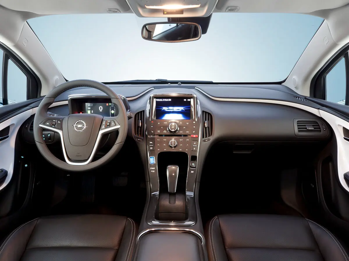 Opel Ampera I Хэтчбек 5 дв. — фото 6