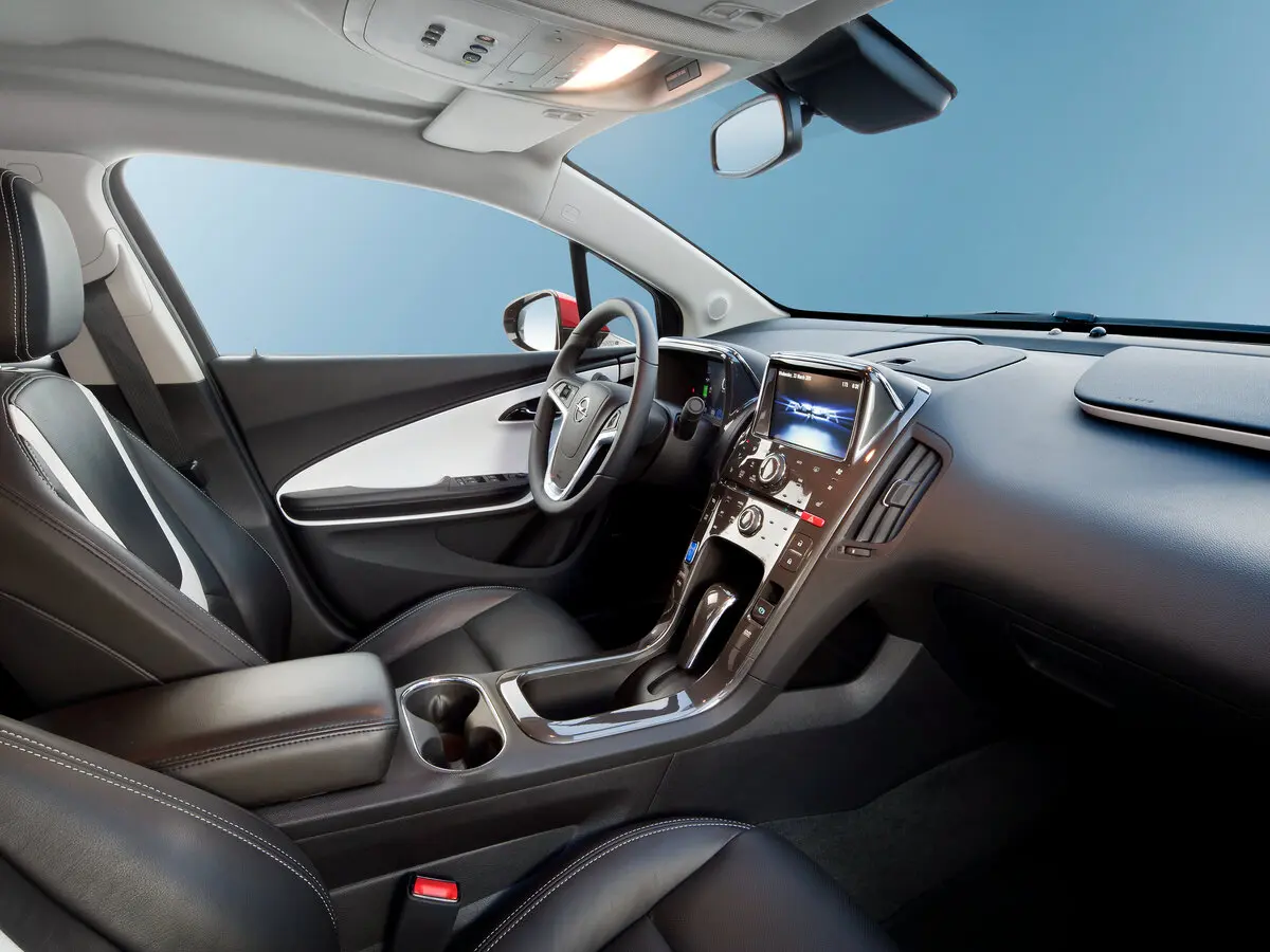 Opel Ampera I Хэтчбек 5 дв. — фото 8