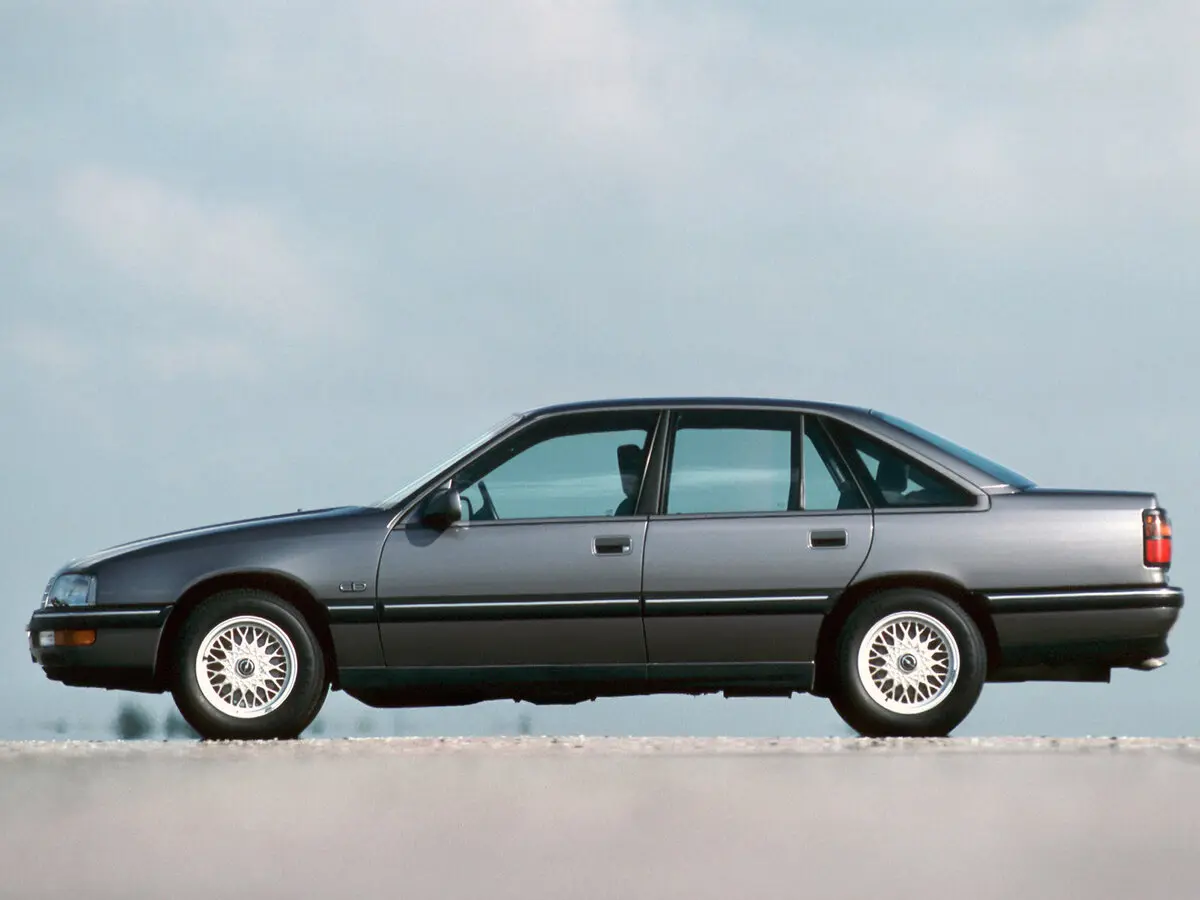 Opel Senator B Седан — сүрөт 2