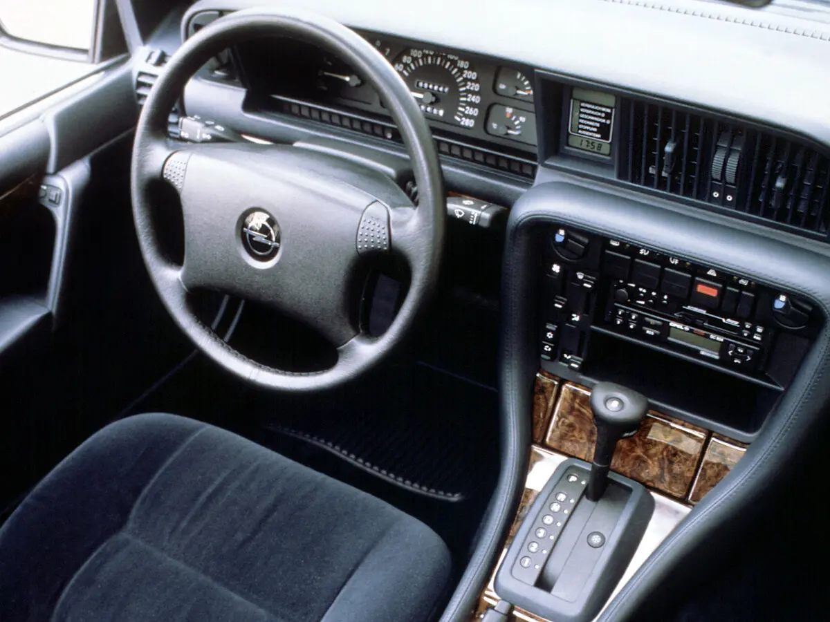 Opel Senator B Седан — сүрөт 7