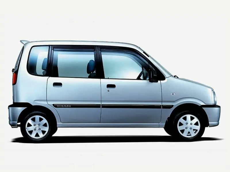 Perodua Kenari 2000 – 2008 Микровэн — 照片 2
