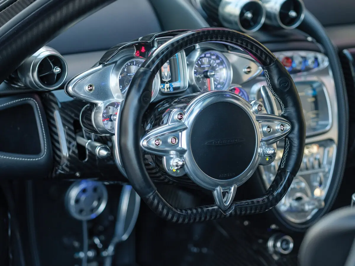 Pagani Huayra 2012 – н.в. Купе — сүрөт 9