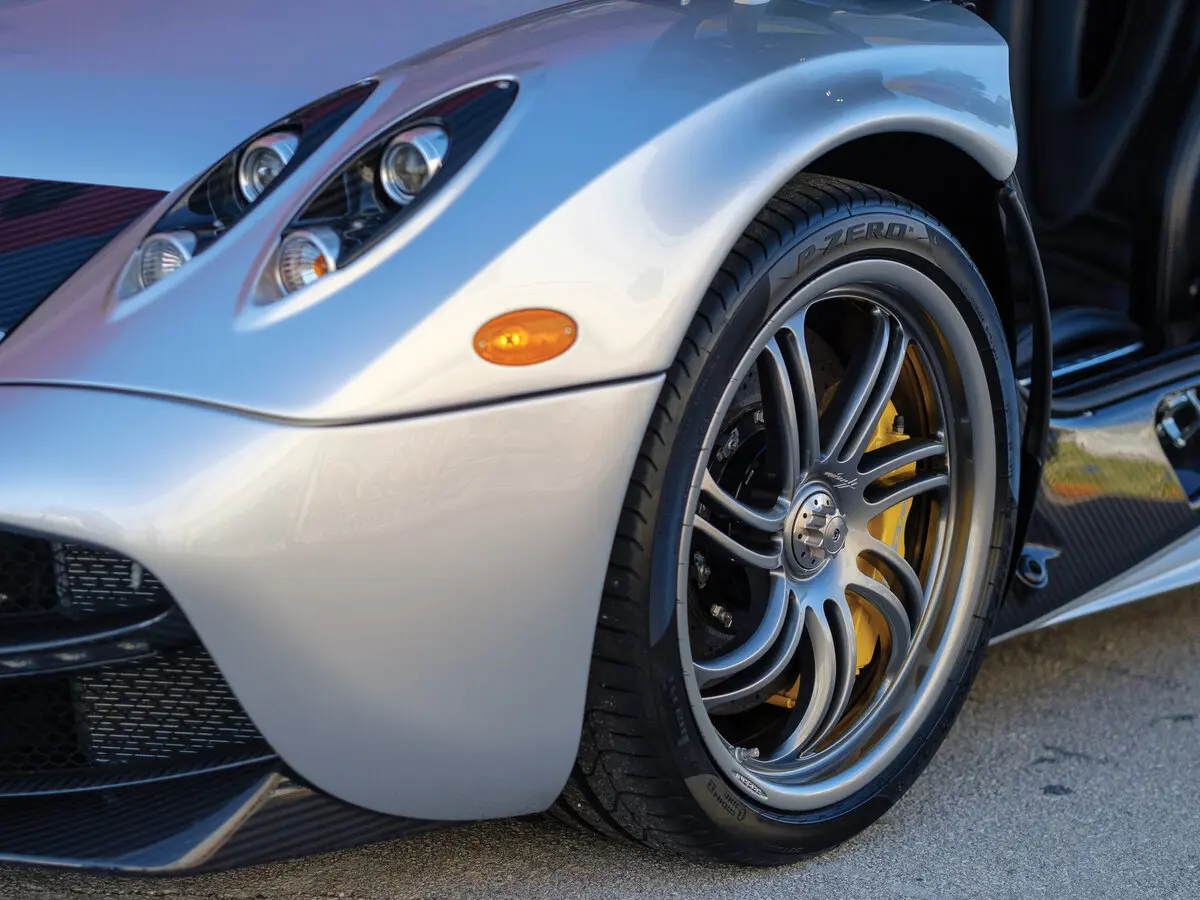 Pagani Huayra 2012 – н.в. Купе — сүрөт 11