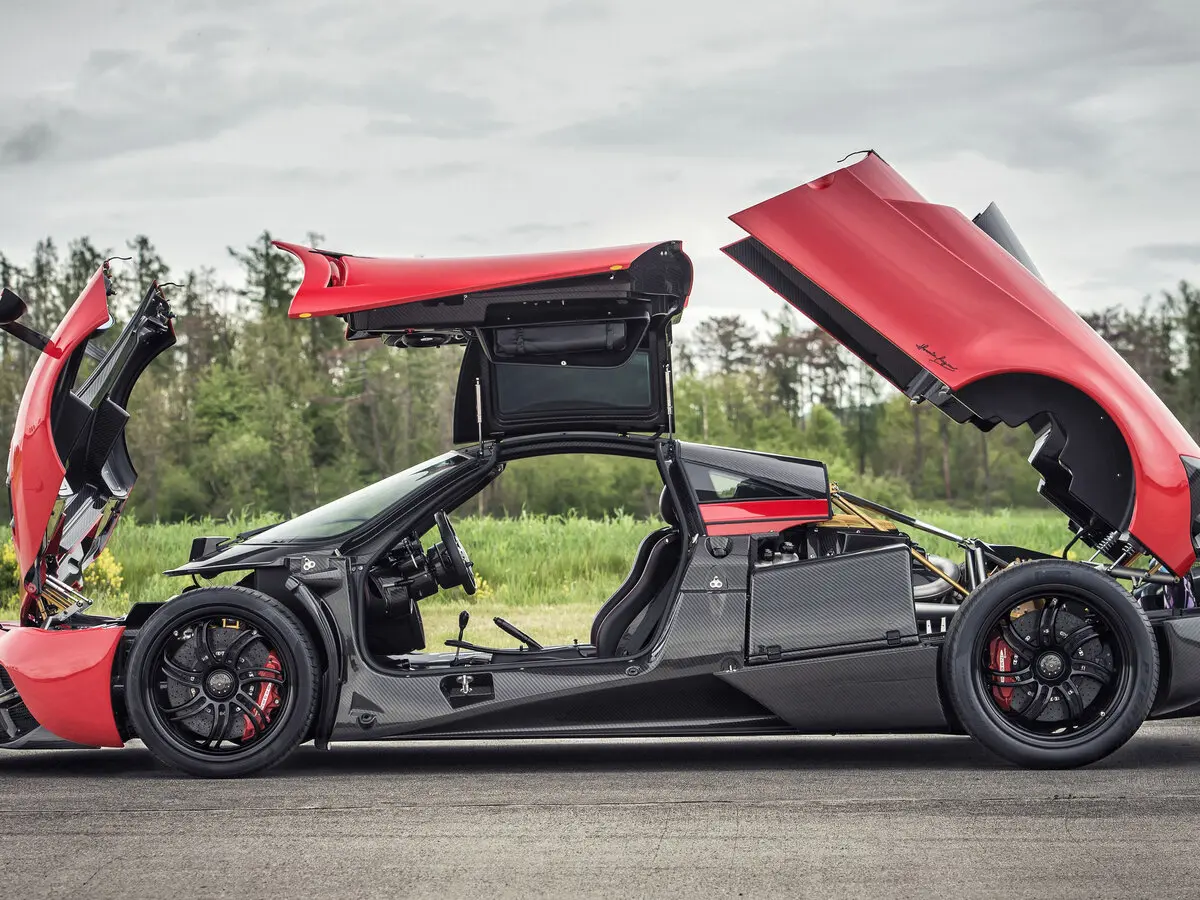 Pagani Huayra 2012 – н.в. Купе — сүрөт 13