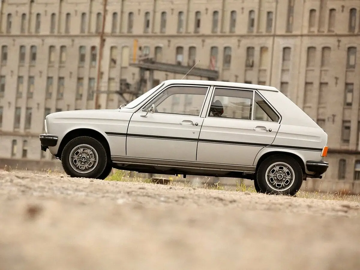 Peugeot 104 1972 – 1988 Хэтчбек 5 дв. — photo 2