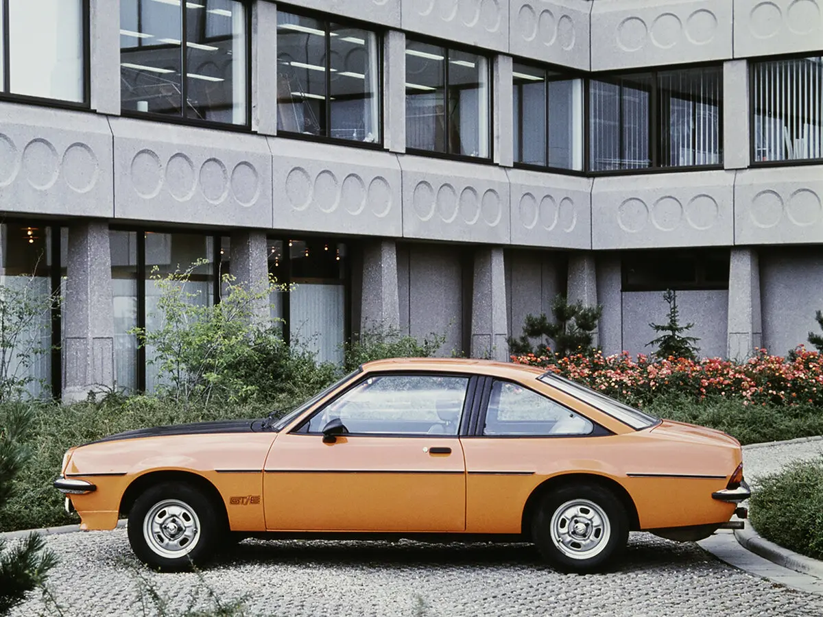 Opel Manta B Купе — сүрөт 2