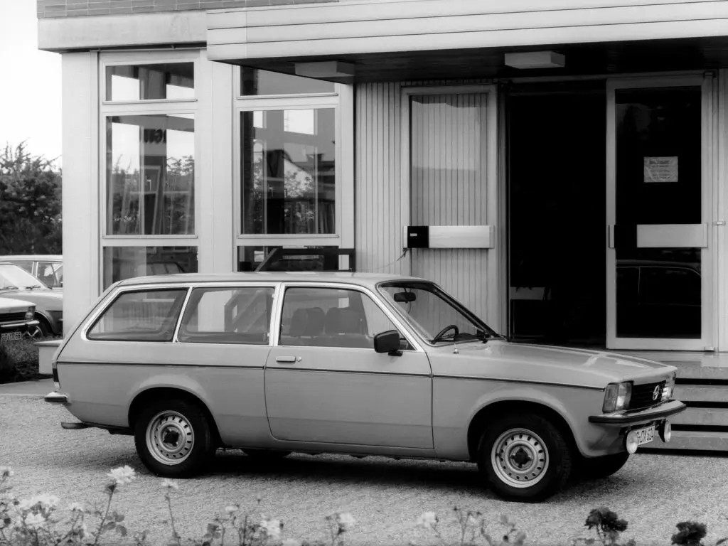 Opel Kadett C Универсал 3 дв. — фото 2