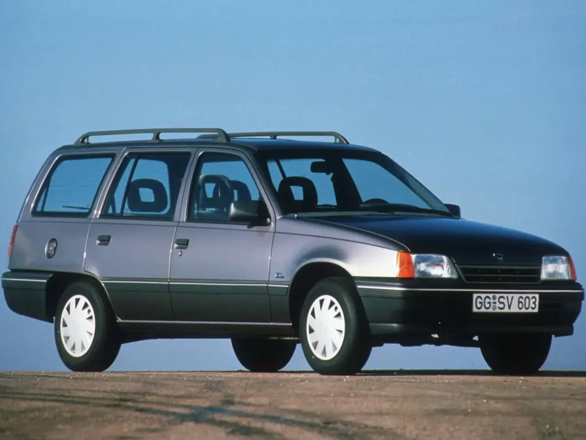 Opel Kadett E Рестайлинг Универсал 5 дв.