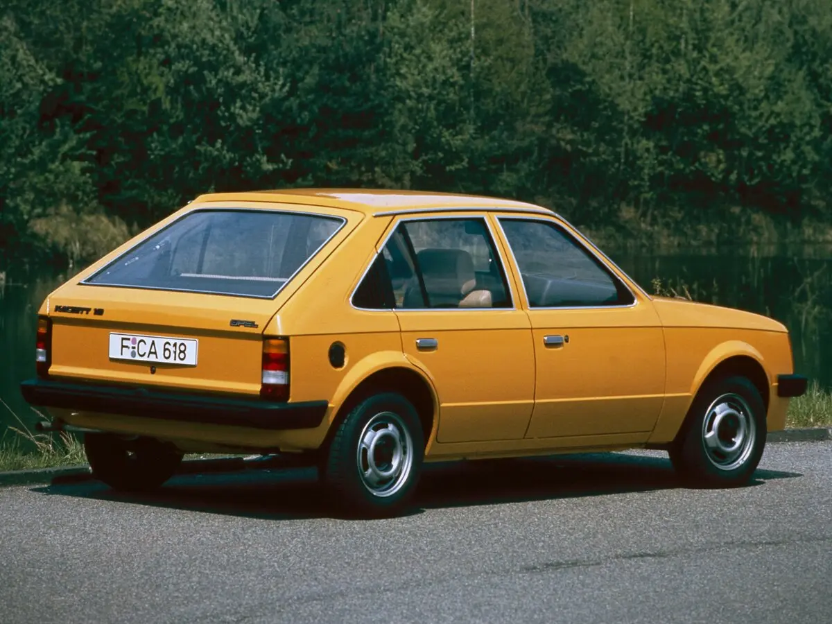 Opel Kadett D Хэтчбек 5 дв. — фото 5