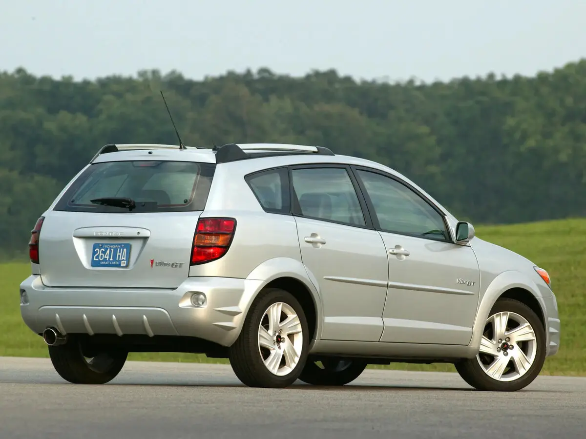 Pontiac Vibe I Рестайлинг Хэтчбек 5 дв. — сүрөт 4