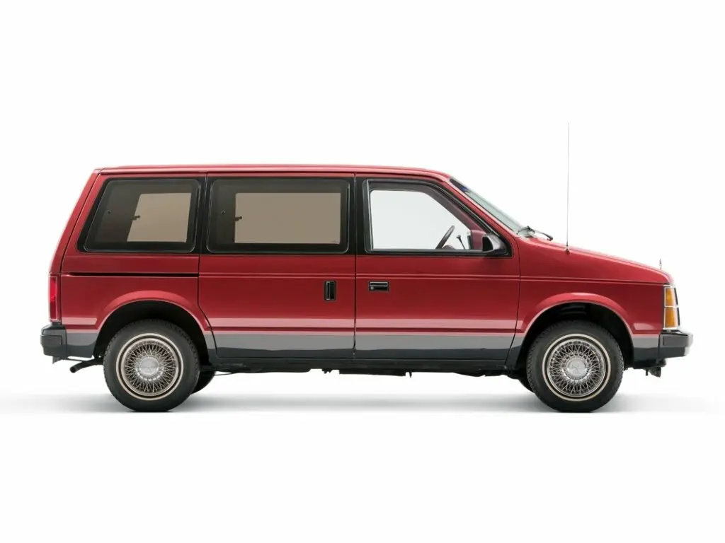 Plymouth Voyager I Минивэн — сүрөт 2