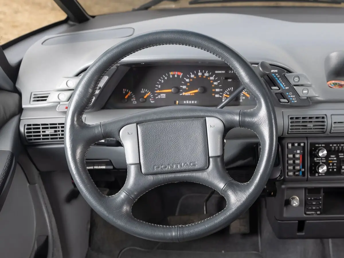 Pontiac Trans Sport I Минивэн — сүрөт 9