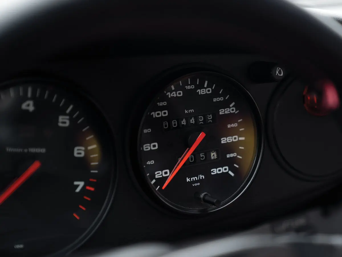 Porsche 911 III (964) Купе — сүрөт 7