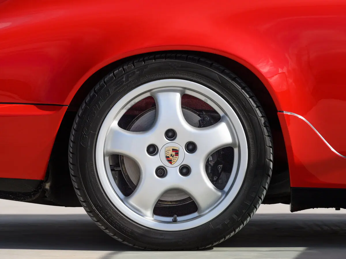 Porsche 911 III (964) Купе — сүрөт 11