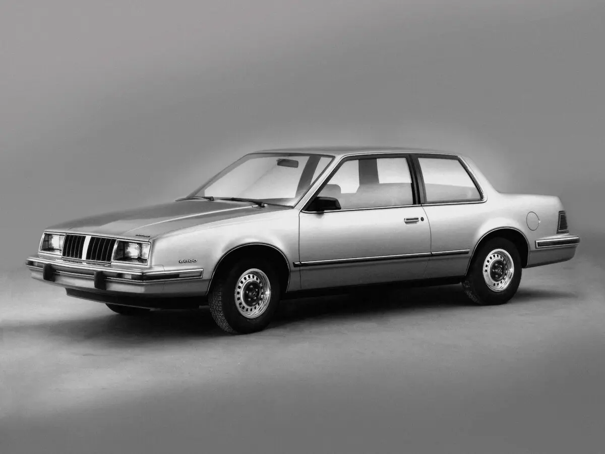 Pontiac 6000 1982 – 1991 Купе