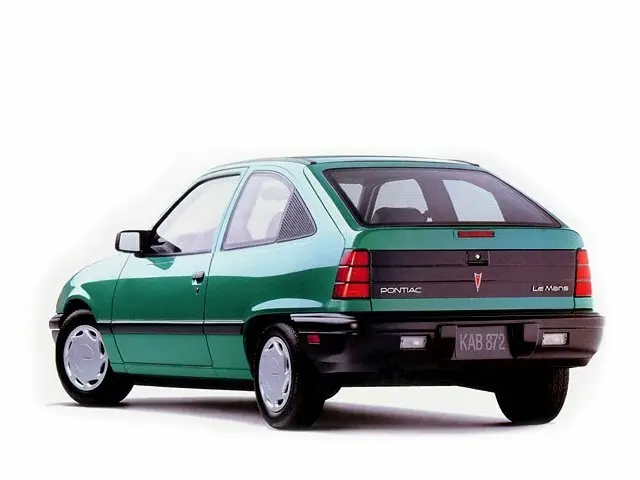 Pontiac LeMans VI Рестайлинг Хэтчбек 3 дв. — сүрөт 2