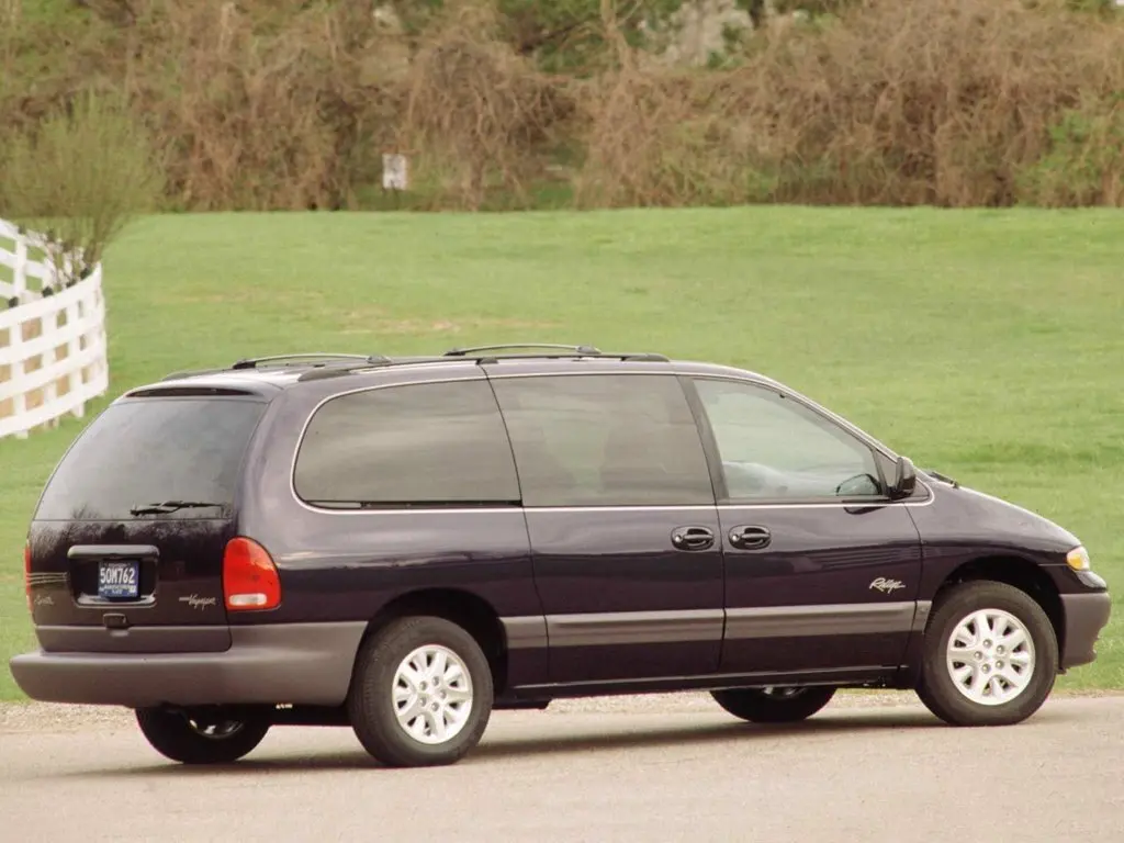 Plymouth Voyager III Минивэн Grand — 照片 2