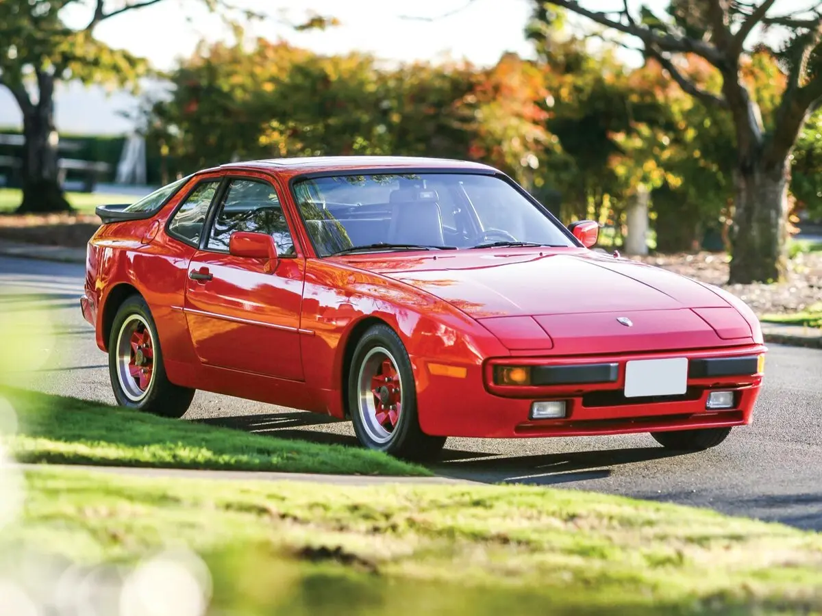 Porsche 944 1981 – 1991 Купе