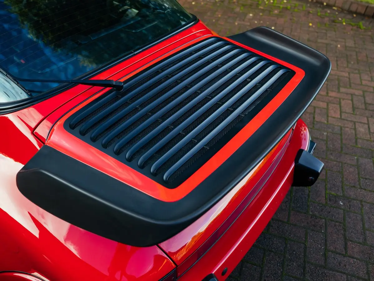 Porsche 911 II (911, 930) Тарга Targa — сүрөт 17