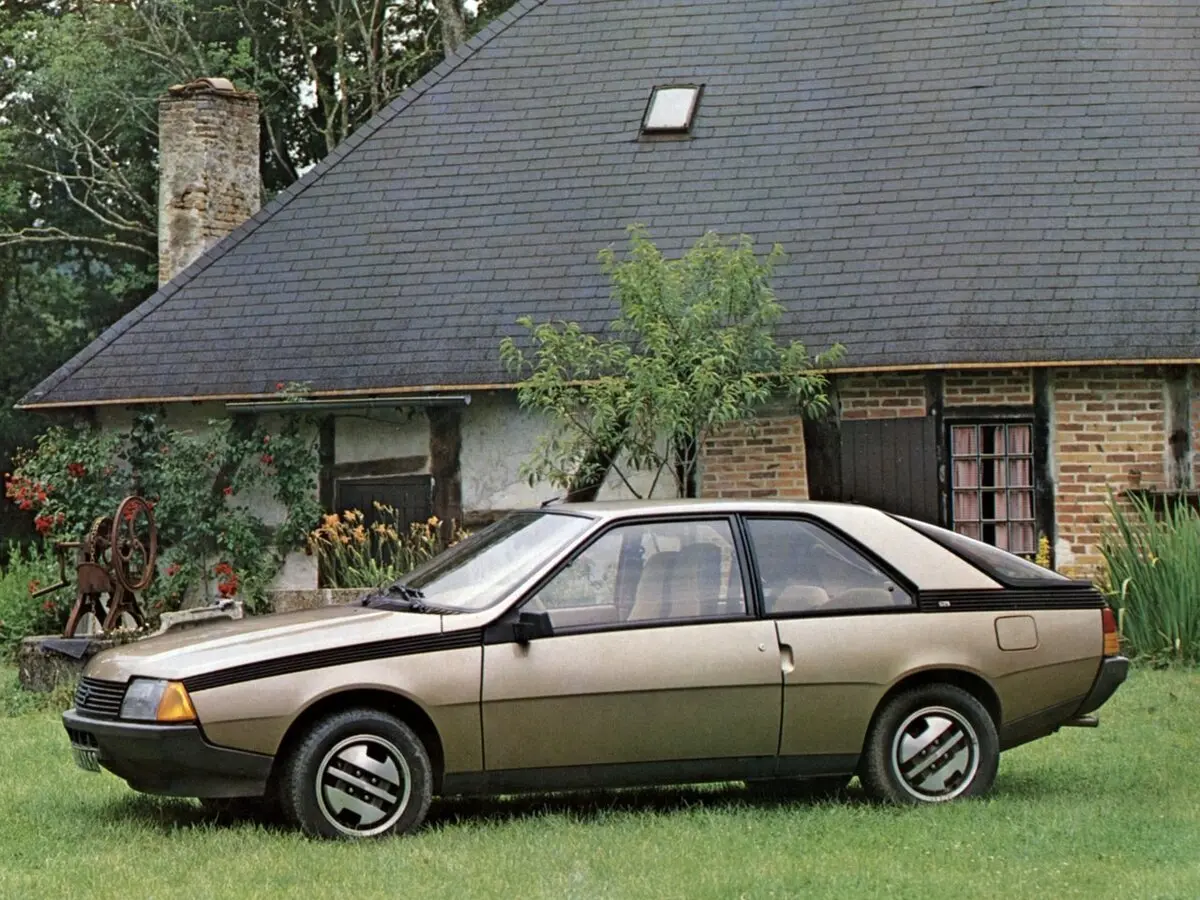 Renault Fuego 1980 – 1985 Хэтчбек 3 дв. — photo 2