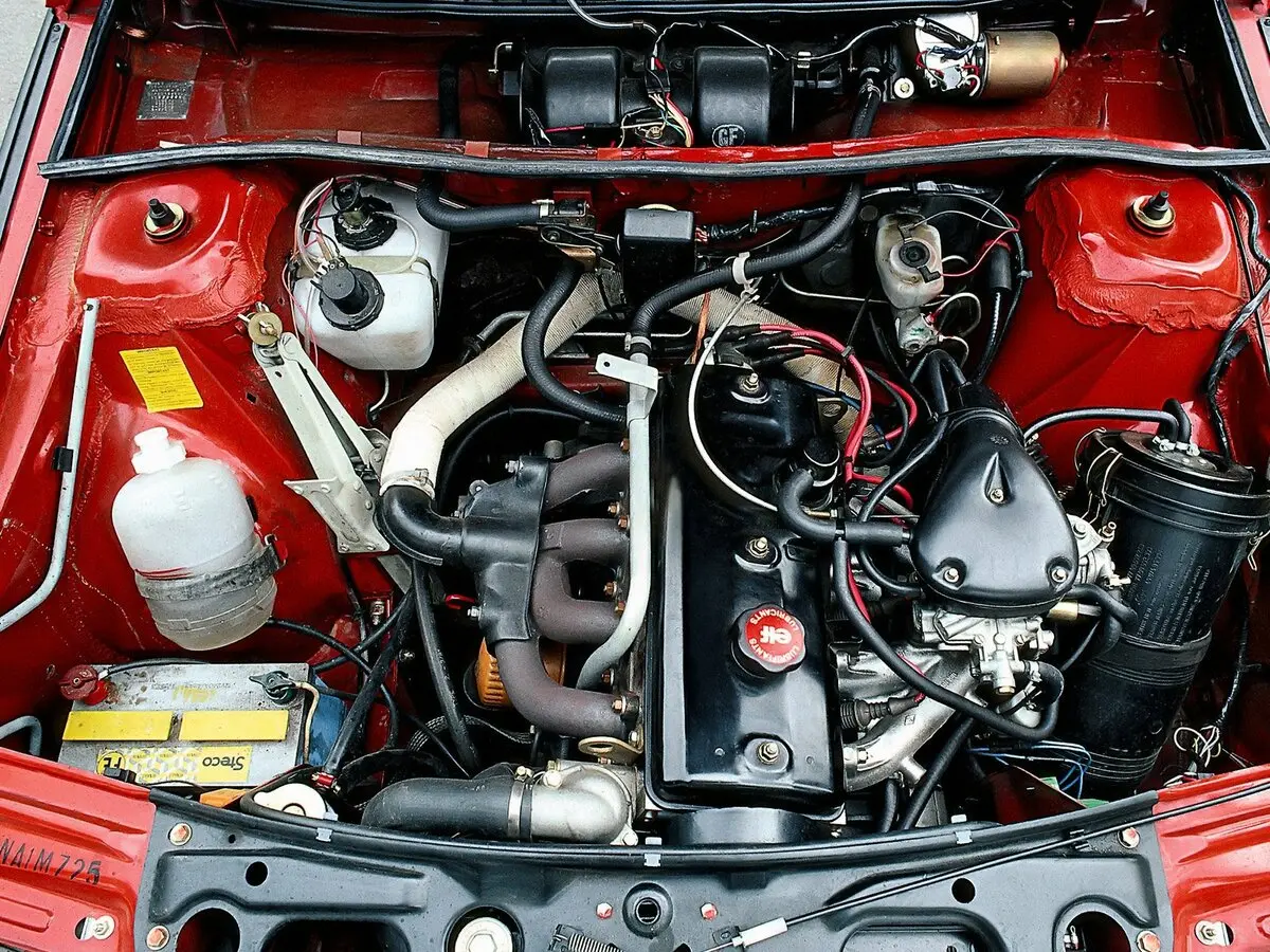 Renault Fuego 1980 – 1985 Хэтчбек 3 дв. — photo 6