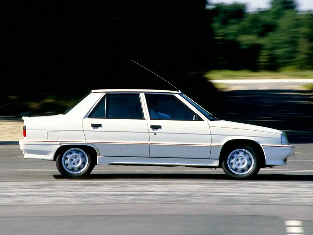 Renault 9 I Седан — сүрөт 2