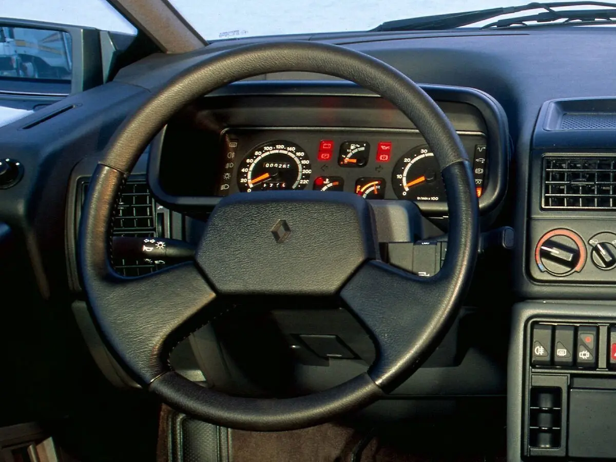 Renault Espace II Минивэн — фото 8