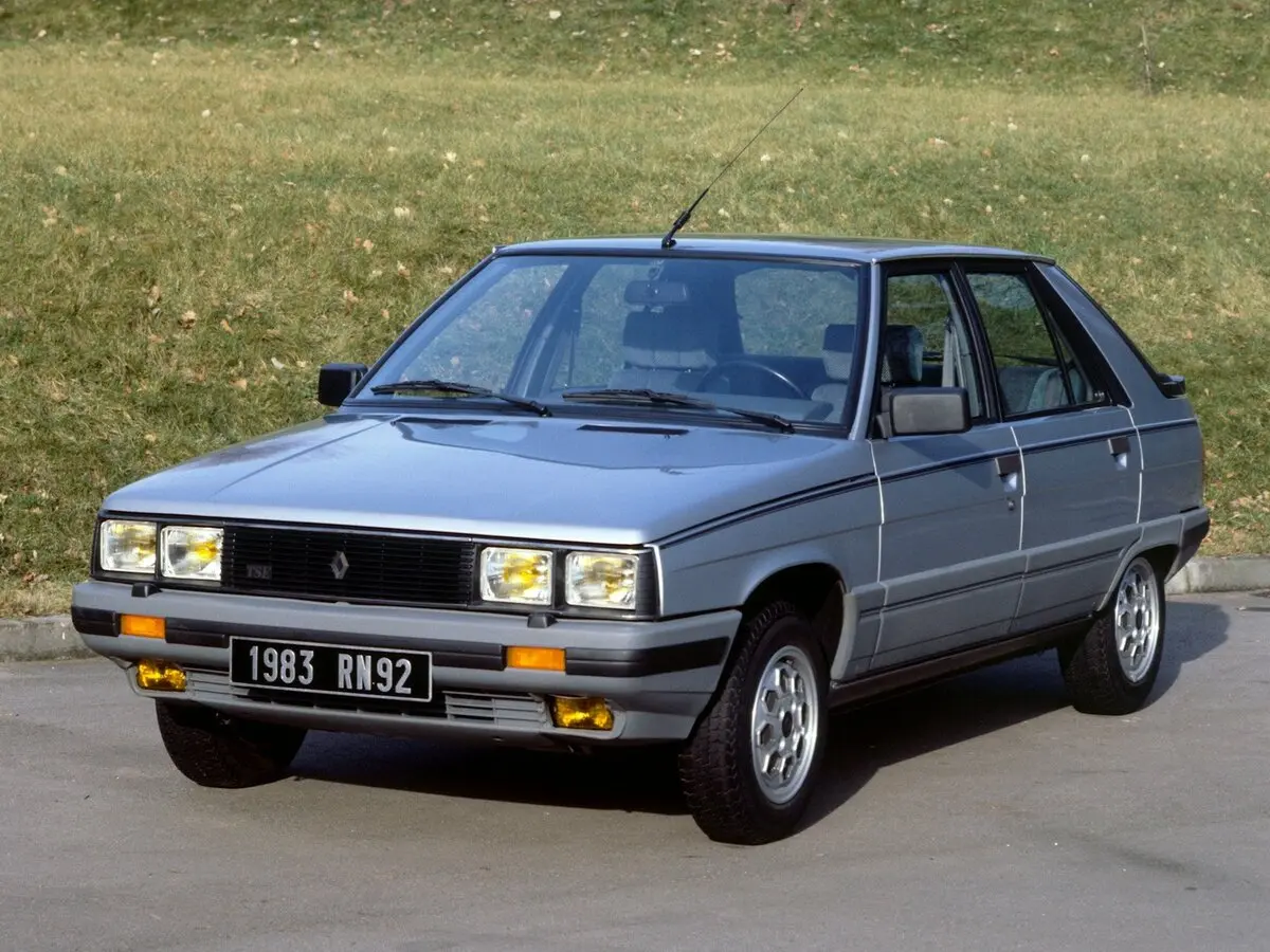 Renault 11 1983 – 1989 Хэтчбек 5 дв.