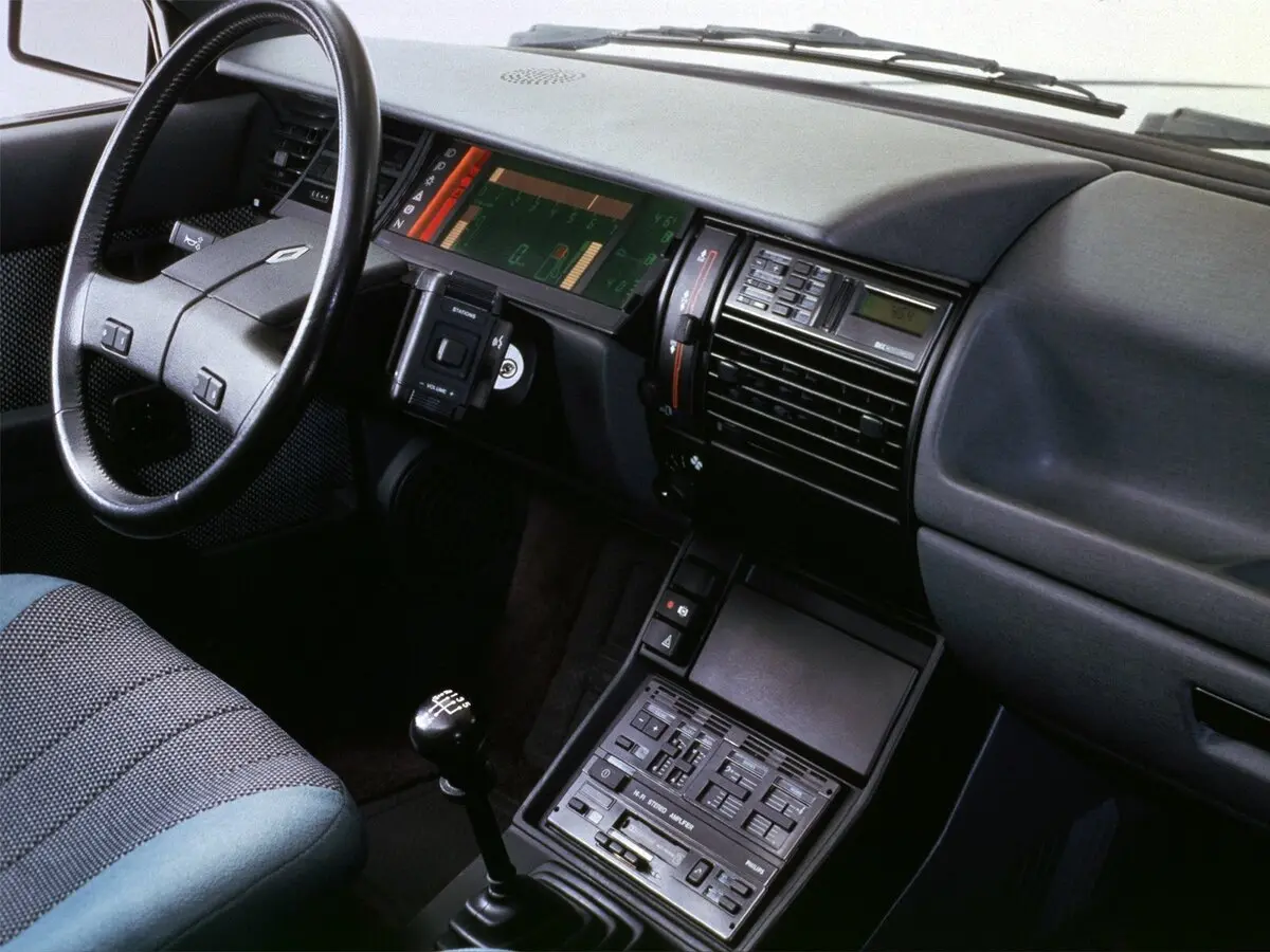 Renault 11 1983 – 1989 Хэтчбек 5 дв. — сүрөт 4