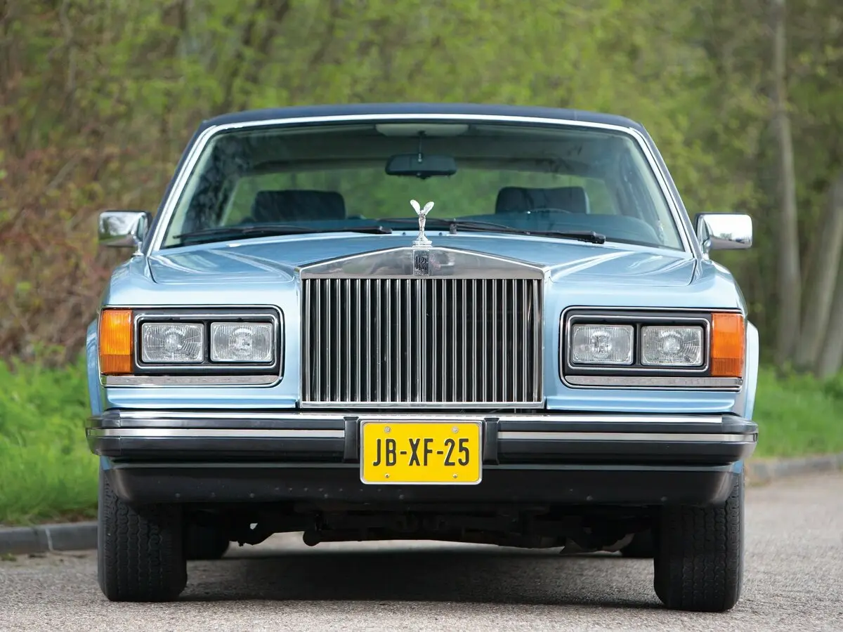 Rolls-Royce Silver Spur Mark I Седан — photo 3