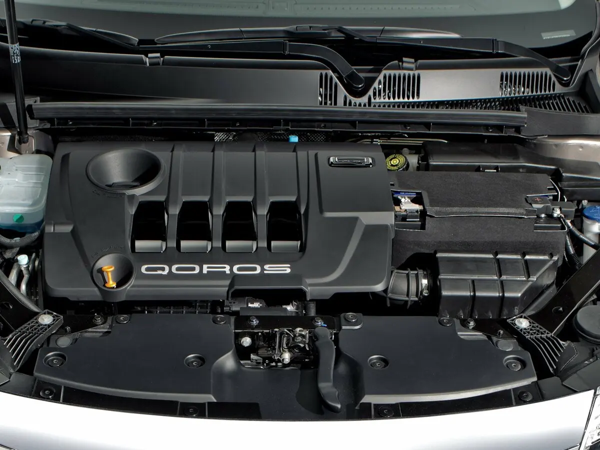 Qoros 3 2014 – 2022 Седан — сүрөт 8
