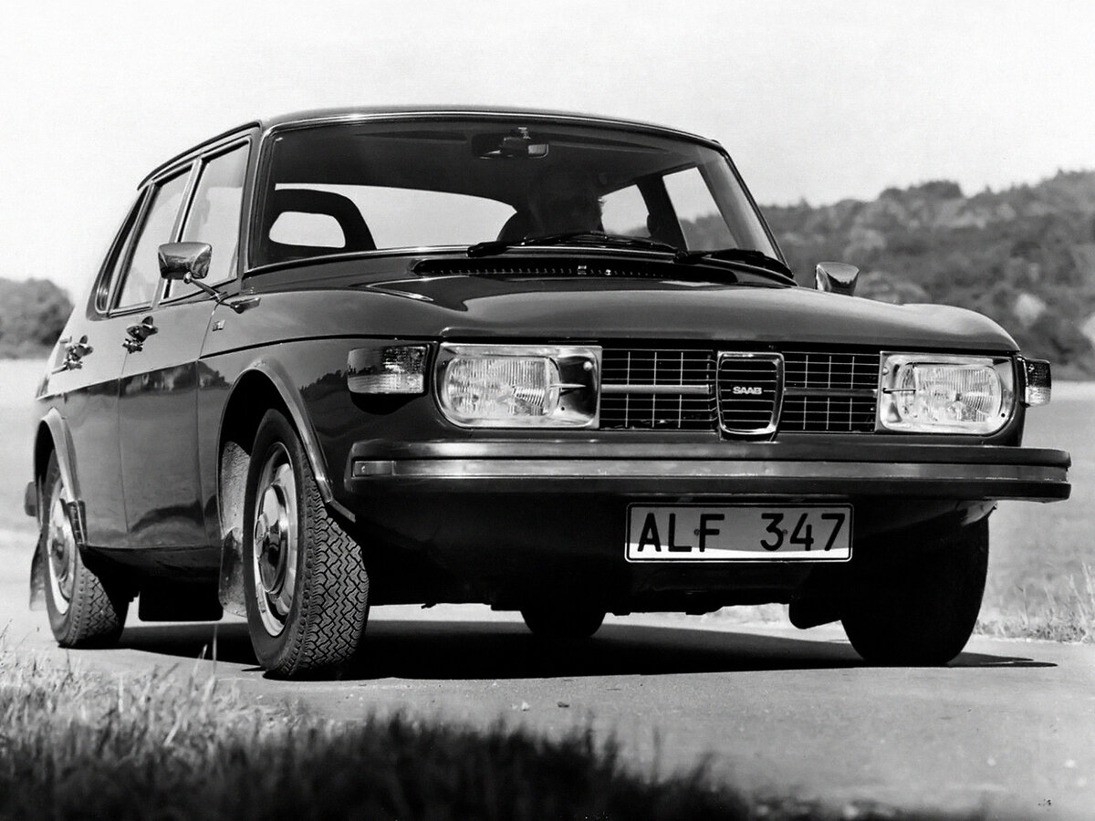 Saab 99 1967 – 1984 Седан — фото 3