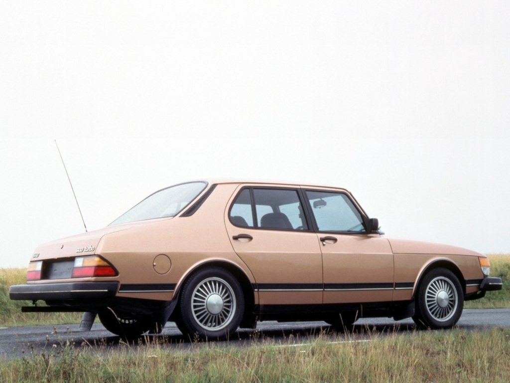 Saab 900 I Седан — фото 3
