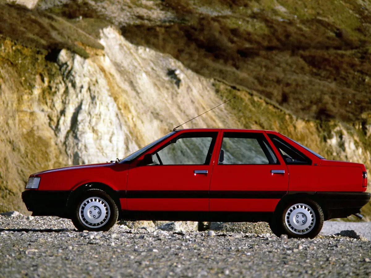 Renault 21 1986 – 1995 Седан — сүрөт 2