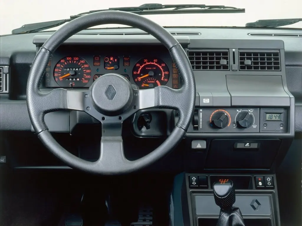 Renault 5 II Хэтчбек 5 дв. — сүрөт 3