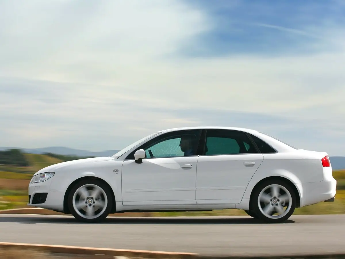SEAT Exeo 2008 – 2013 Седан — сүрөт 2