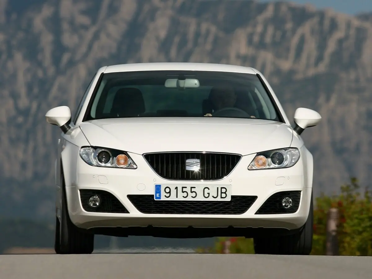SEAT Exeo 2008 – 2013 Седан — сүрөт 3