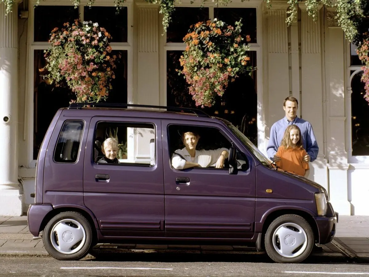 Suzuki Wagon R+ I Микровэн — 照片 2